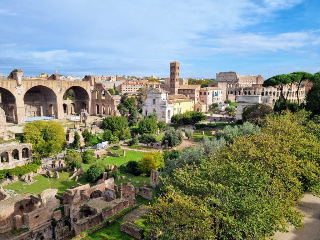 Forum Romanum i Koloseum, widok z Palatynu