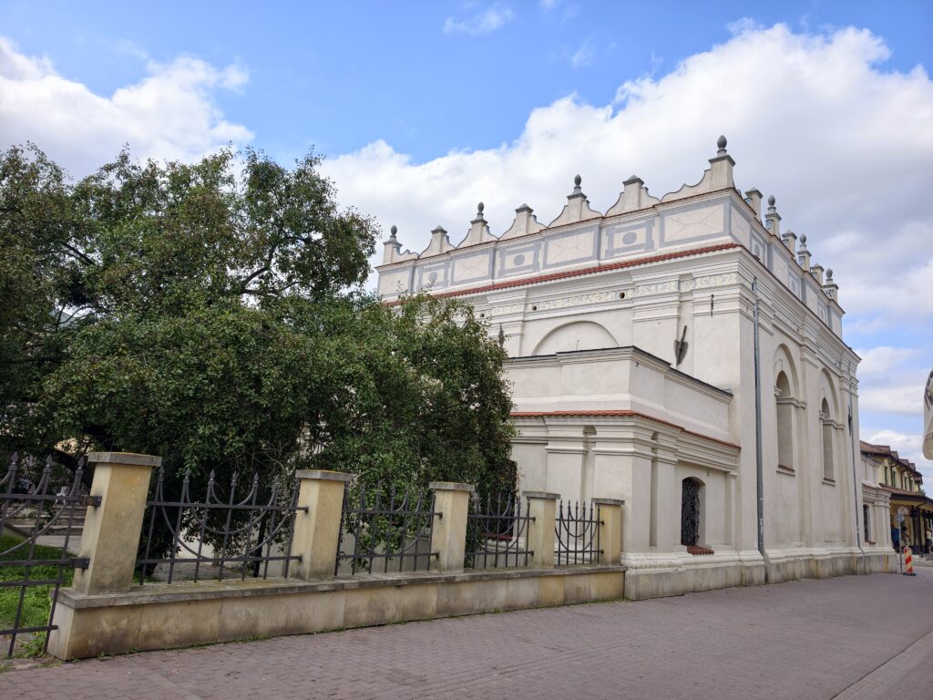 Synagoga w Zamościu z 1610 roku, zabytek dawnej dzielnicy żydowskiej